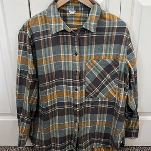 Plaid Button-Up Shirt - Multicolor